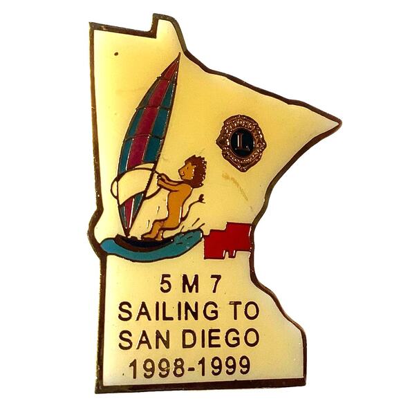 Vintage 1999 Lions Club Int. Sailing to San Diego Lapel Pin, District 5M7 MN - Picture 1 of 4